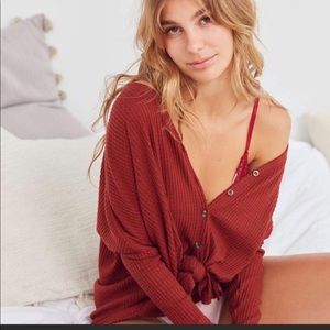 Jojo Oversized Thermal Button-Front Top